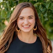 Mallory Bush's Instagram, Twitter & Facebook