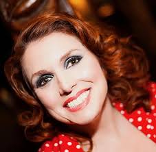 Out Of The Blue: Amazon.co.uk: Jones, Belinda: 9780753182079: Books