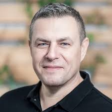 I'm very excited to share that I've recently joined GitHub as a Solutions  Engineer! To all the amazing people I've had the pleasure of working with  over the past 13+ years at