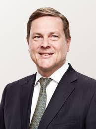 Maryellen Clyne's Instagram, Twitter & Facebook