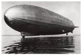 Einer der beliebtesten urlaubsorte in deutschland ist der bodensee. Luftschiff Lz127 Graf Zeppelin Landung Am Bodensee Deu 703699