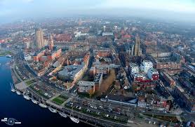 The ateliers et chantiers de france (acf, workshops and shipyards of france) was a major shipyard that was established in dunkirk, france in 1898. Photo Aerienne De Dunkerque Photographiee Par Un Drone Photo Aerienne Dunkerque Drone