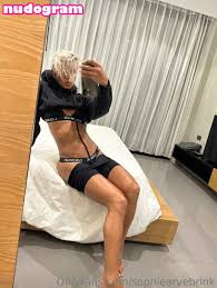 Sophie Arvebrink  sophie.arvebrink  sophie_b Гола изтичане OnlyFans  снимка 42 - Nudogram v2.1