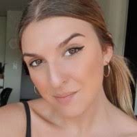 2 "Léa Neil" profiles