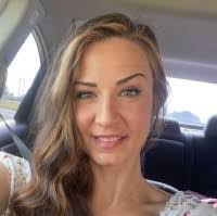 Mandy Testerman's Instagram, Twitter & Facebook