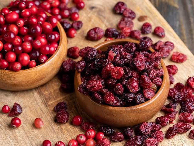 Are Cranberries Good for You? Experts Share Surprising Benefits