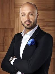 Joe Bastianich I don't mind this guy, BUT you would think he would know how  to pronounce, "ESPRESSO"!