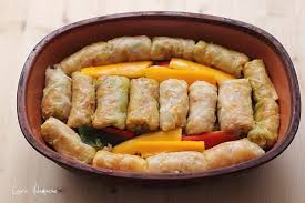 Hribii de pădure în combinaţie cu ghebele, dar şi faptul că orezul este călit în ulei alături de. Sarmale De Post Cu Ciuperci In Foi De Varza Murata Laura Adamache