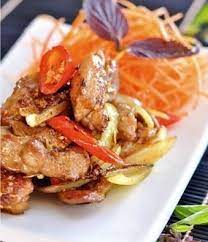 Vietnamese Chicken With Turmeric And Lemongrass Recipe On Seasonwithspice Com Asian Recipes Lemongrass Recipes Chicken Stir Fry