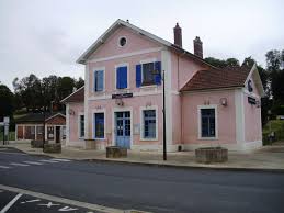 File Gare De La Ferte Gaucher 01 Jpg Gare Gare Sncf Region Ile De France