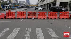 Terbaru presiden jokowi minta mobilitas di daerah ini direm presiden joko widodo (jokow) dikabarkan akan mengumumkan keputusan diperpanjang atau tidaknya ppkm pada hari ini senin (9/8/2021). Ppkm Level 4 Di Dki Jakarta Diperpanjang Hingga 9 Agustus