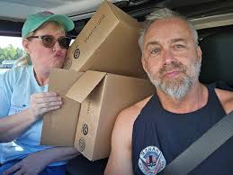 I'm having a problem with a dealer telling me that the side steps are  installed properly When we purchased the side steps were installed with  curved end towards front of cart. This