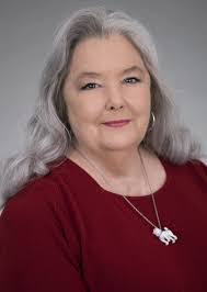 Ann Beveridge's Instagram, Twitter & Facebook