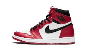 Nike Air Jordan 1 Chicago Mid Black Red White Air Jordan 1 Retro High Og Chicago 555088 101 In 2020 Air Jordans Jordan 1 Retro High Jordans