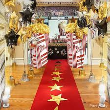 Red Carpet Hollywood Party Ideas For A Oscar Night Party In South Lanarkshire Diy Hollywood Theme Party Hollywood Theme Party Decorations Hollywood Party Theme