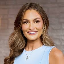 Rachel Seals's Instagram, Twitter & Facebook