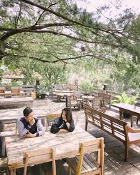 14 Cafe Restoran Di Semarang Dengan Pemandangan Trip Canvas Desain Kafe Pemandangan Semarang