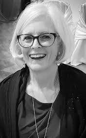 Michelle Carriere's Instagram, Twitter & Facebook