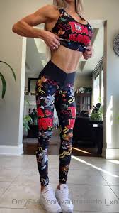 Watch online Autumn Blair aka Autumndoll_xo OnlyFans - Tom & Jerry are big  fans of Autumns Rack on X-video