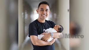 Yang ada anak angkat atau nak ambil anak angkat mesti tonton ust dr akli ahmad. Ambil Anak Angkat Bukan Untuk Content