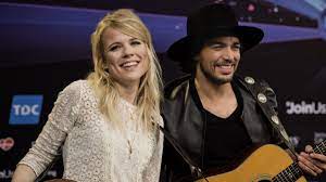 As a member of the common linnets, she finished in second place at the eurovision song contest 2014. Ilse Delange Privat Liebe Und Karriere So Lebt Der Country Star Abseits Der Buhne News De
