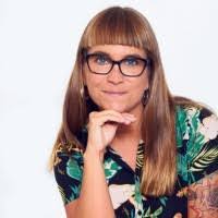 Julia Ibanez's Instagram, Twitter & Facebook