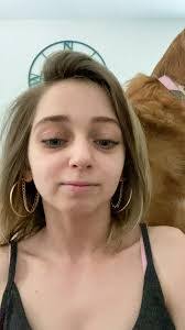 Shawna Ray's Instagram, Twitter & Facebook