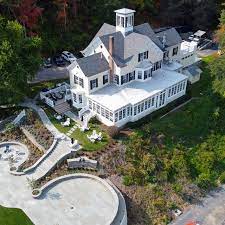 Enjoy the experience of a lifetime when you stay at the inn at taughannock falls, a serene estate surrounded by the taughannock falls state park. Inn At Taughannock Restaurant Trumansburg Ny Opentable