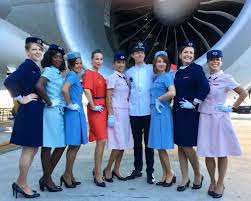 Cliquez ici pour en savoir plus. Air France En Mode Vintage Et Magie Sur Un Vol Paris San Francisco Air France A Cree Une Experience Speciale Pour Les P Air France Retro Mode United Airlines