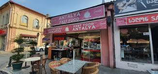 Gürcistan (gürcistan'dan tek yanlı olarak bağımsızlığını ilan eden abhazya ve güney osetya) ve kuzey kafkasya'daki rusya. Antalya Restaurant Batum Gurcistan Picture Of Batumi Adjara Region Tripadvisor