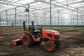 Push the pedal forward to go forward, push the pedal back to go backward. The Most Common Kubota Tractor Problems