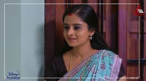 Kudumbavilakku serial earned 14.54 points in first week episodes, bigg boss season 2 with 10.44, vaanambady listed at top position with14.96 trp in meera vasudevan, kay kay menon, sreejith vijay are in the star cast of serial kudumba vilakku, hotstar app. Santhwanam Serial 5 04 2021 Santhwanam Serial Latest Episode Asianet Tv Indian News Live