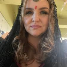 Found this gem at the thrift store. Just cleansed it with Florida water,  Palo santo, and 🔔. What is this rune symbolize? Ready, set, go!