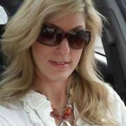 Jene' Jones Newhouse (dezignbyjj)