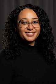 It's been a little over a month since I began serving as an Associate Dean  at Kishwaukee College, working with the Arts, Communications & Social  Sciences and Math & Sciences Divisions. |