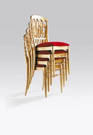 Nos chaises sont disponibles dans différents styles qui peuvent se marier avec n'importe quelle décoration de salle. Chaise De Restaurant Bridge Pour Chr Collinet