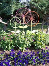 Robe de princesse soirée style sirène longue déco pour poupée gants. 21 Idees De Roues De Velo Roue Velo Decoration Jardin Deco Jardin