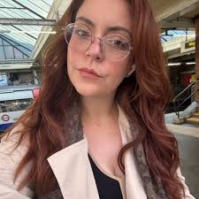 To an incredible journey so far and what is to come!💚 I couldn't have  asked for a more beautiful first store 🔑 Starbucks