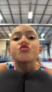 Hey Coach trend 2.0 … let’s just say Coach Elissa had a rough go this time  around 😅 enjoy the show!