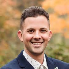 Duncan Real Estate Agent: Paul Marshall, RE/MAX Island Properties