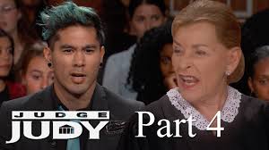 Vlogger Live Streamed His Tinder Date