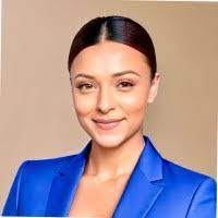 Xiomara Escobar's Instagram, Twitter & Facebook