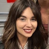 Amanda Smithers's Instagram, Twitter & Facebook