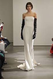 Vera Wang Runway Show Spring 2014 Bridal Market Wedding Dresses Vera Wang Bridal Wedding Dresses Vera Wang Trendy Wedding Dresses