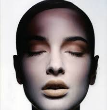 Danielle Fillmore's Instagram, Twitter & Facebook