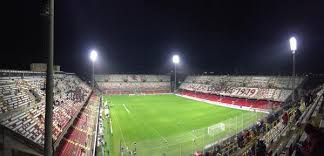 Op deze pagina staan de gegevens en informaties over alle thuisbasissen van de club salernitana o19. Stadio Arechi Stadion In Salerno