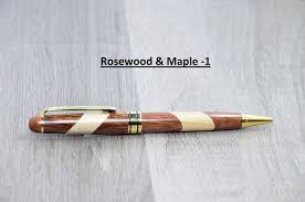 Personalisierte Gravierte Holz Kugelschreiber Etsy In 2020 Pen Graduation Party