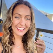 Amanda Fredriksen's Instagram, Twitter & Facebook