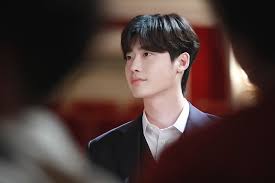Based on a true story, the drama tells the tragic love story of kim woo jin. Lee Jong Suk Explains Why He Was Not Paid For His Stint In Hymn Of Death
