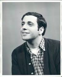 Who is Lorry Goldman dating? Lorry Goldman girlfriend, wife